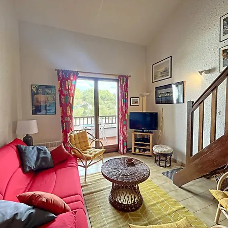 Apartment Charmant Duplex Avec Balcon Et Parking Prive A - Fr-1-475-130 Saintes-Maries-de-la-Mer